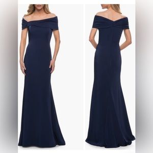 La Femme, Size 12, Navy Blue, Off-shoulder Gown